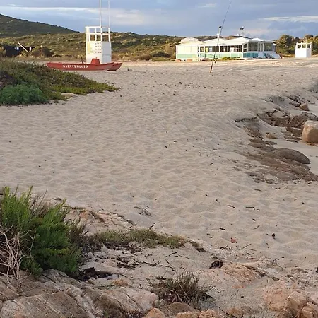 アパート On Sardinia オルビア